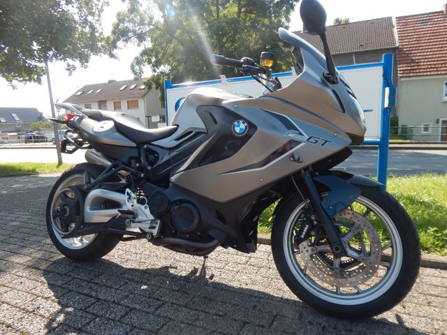 BMW F 800 GT Bild 3