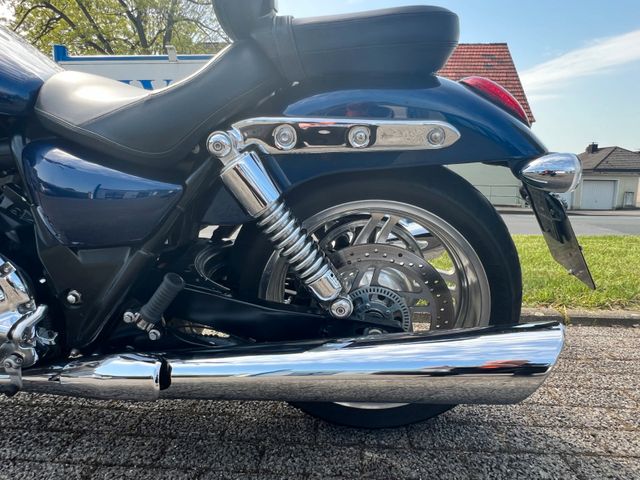 Triumph Thunderbird 1700 ABS Bild 12