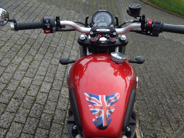 Triumph STREET SCRAMBLER 900 Bild 17