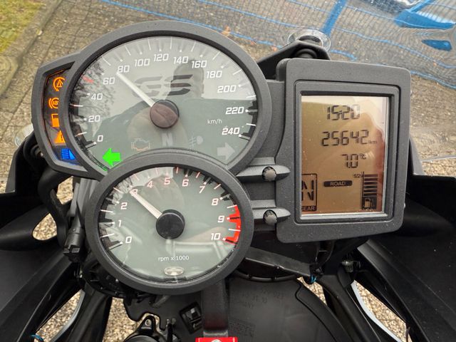 BMW F 700 GS ABS ESA NAVI Bild 6