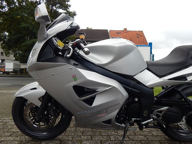 Triumph SPRINT 1050 ST Bild 9