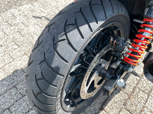 Harley-Davidson STREET ROD 750 XG ABS Bild 19