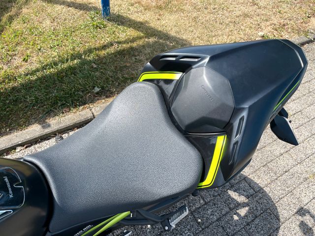 Kawasaki Z 900 Performance AKRAPOVIC Bild 17