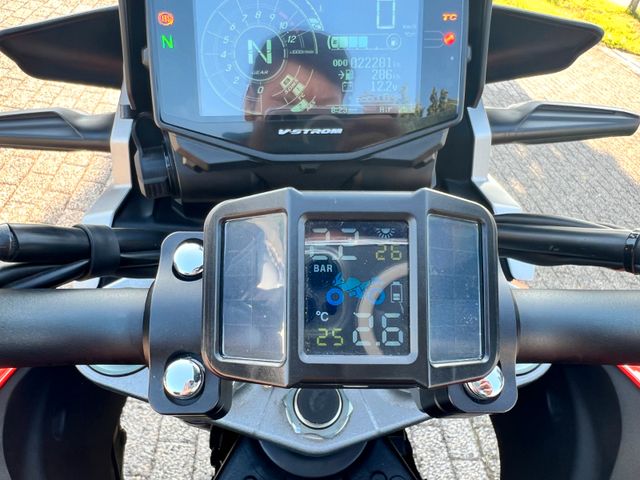 Suzuki DL 1050 XT V-STROM ABS Bild 14