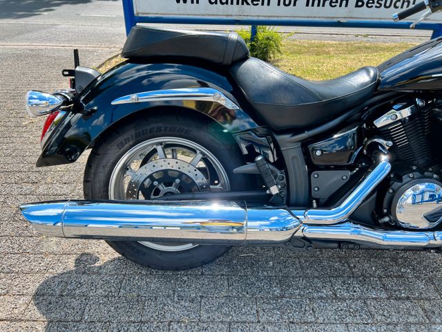 Yamaha XVS 1300 A Bild 7