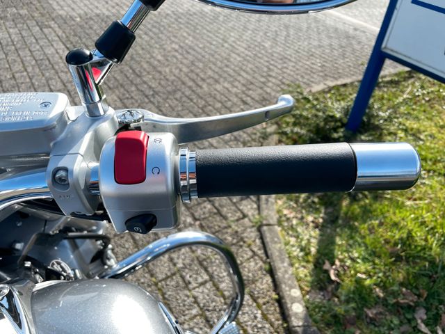 Suzuki M 800 VZ 800 MARAUDER Bild 13